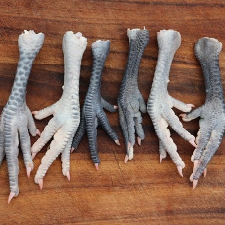 Heritage Chicken/slow grown/chemical free ~ Chicken Feet (1kg pack)